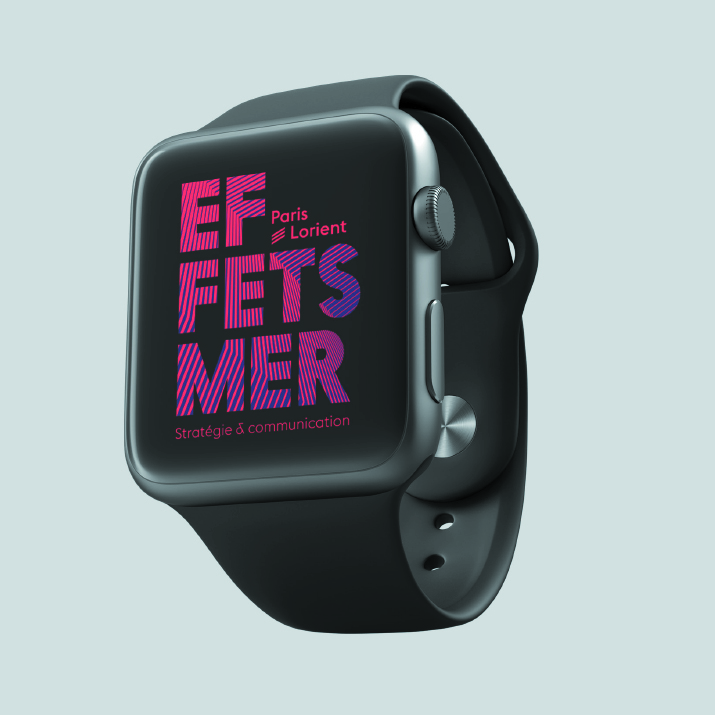 Montre apple avec le loho effets Mer